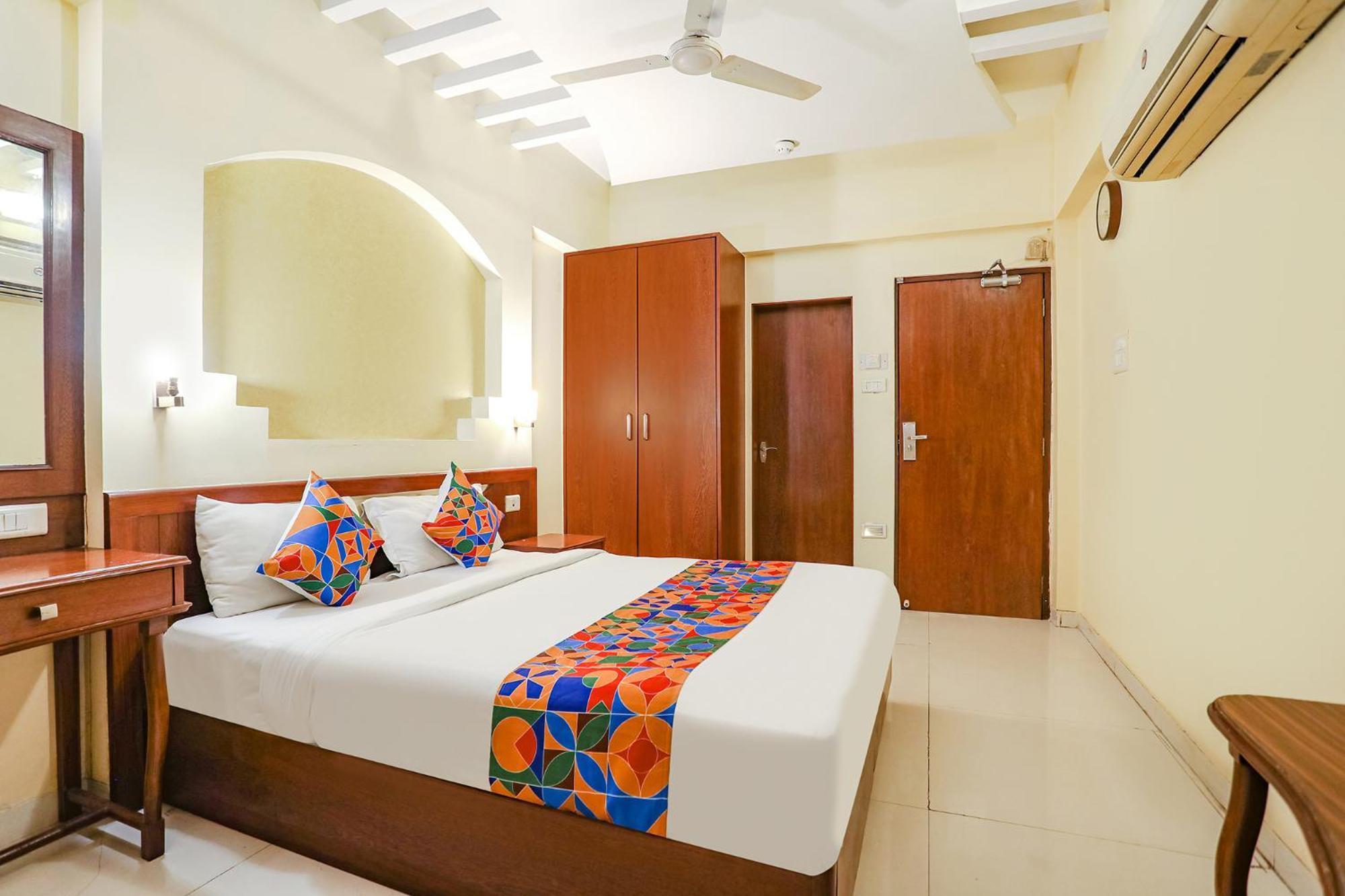 Fabhotel Shubhangan - Nr Bandra Bombay Eksteriør billede
