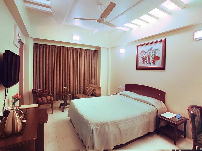 Fabhotel Shubhangan - Nr Bandra Bombay Eksteriør billede